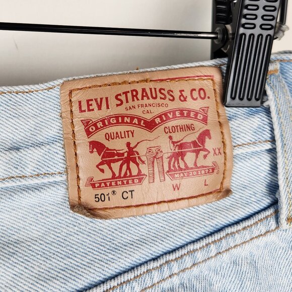 Levi's 501 CT Customized & Tapered Boyfriend Jeans Distressed Light Wash sz 26 - Picture 9 of 14